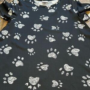 LulaRoe Dog Paw Carly New w/tags